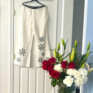 Willi Smith White  Pants with black Floral Design